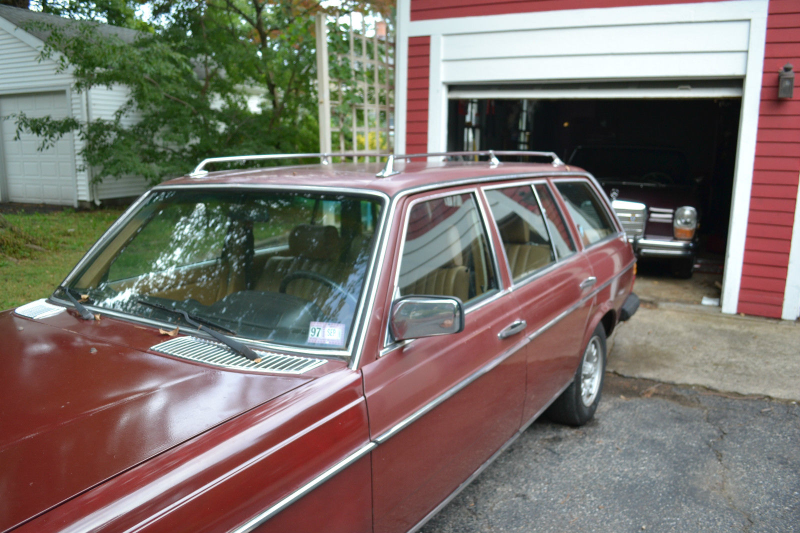 Illustration for article titled Is $3,500 for this 1980 Mercedes Benz 300TD Anything To Celebrate?
